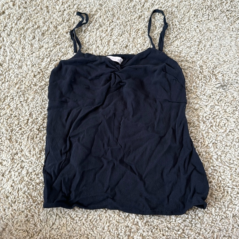 black front knot tank